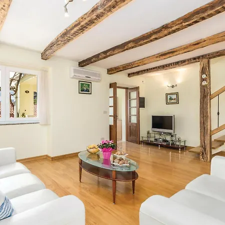 Beautiful In With Kitchen Dom wakacyjny Kastav