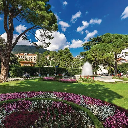 3 Bedroom Luxurious In * Kastav