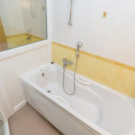 3 Bedroom Luxurious In * Kastav