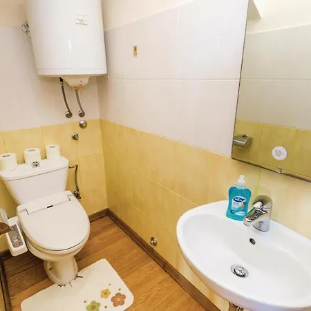Holiday home Beautiful In With Kitchen *